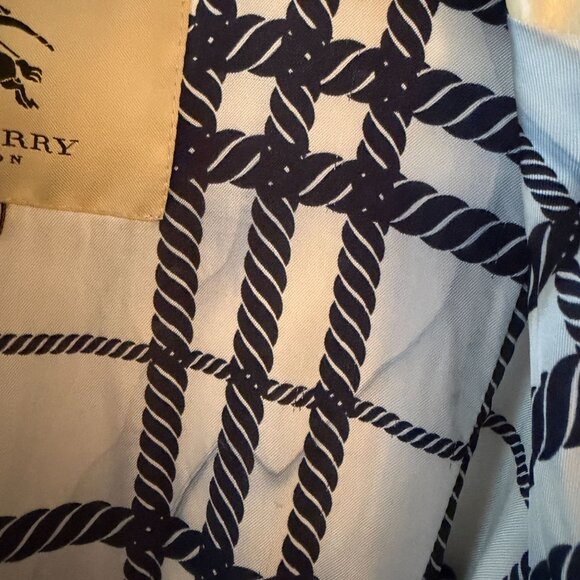 Burberry Bonnie Belt Raincoat Iridescent Cream Detachable Hood Snap Size 12 READ - Picture 13 of 16